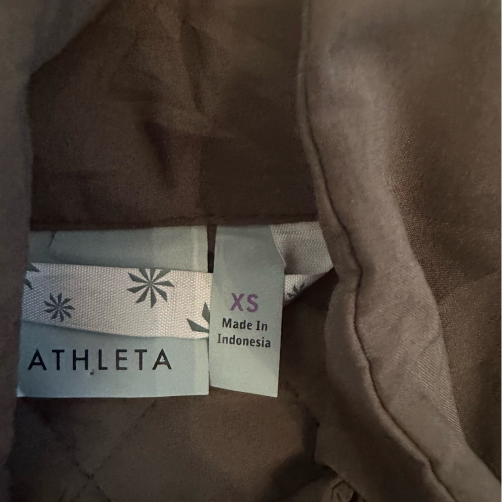 Athleta Women's Upside Quilted Long Sleeves Olive Green Jacket Full Zip XS (t) - Picture 12 of 12